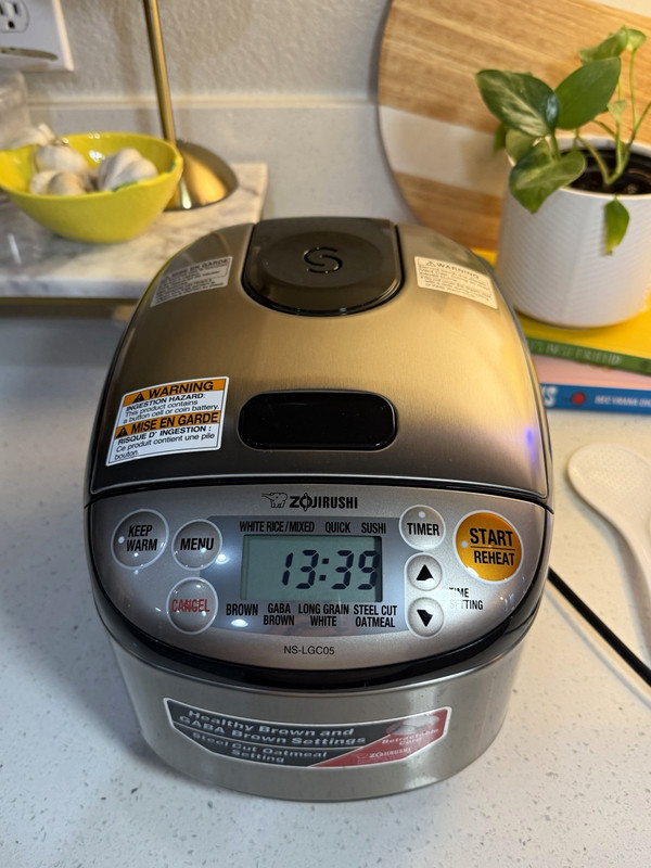 Zojirushi Rice Cooker