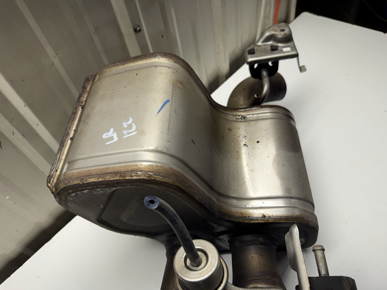 Maserati Ghibli S 3.0 Q4 2015 Rear Left  Exhaust Muffler Dual Tip 6 OEM
