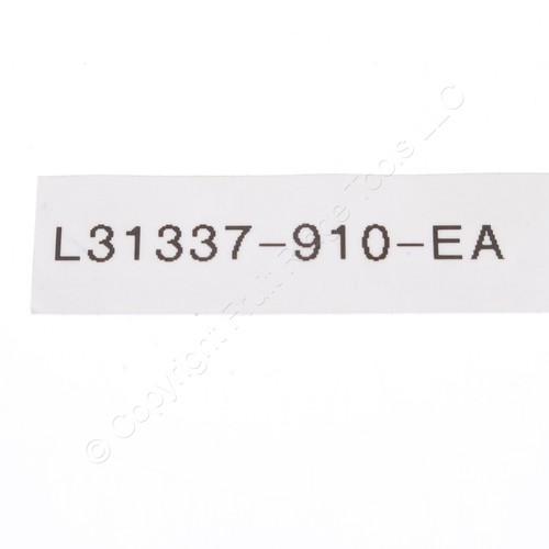Leviton 31337-910 White Porcelain Lampholders Medium Base Snap-In 660W 10-Pack - Picture 8 of 8