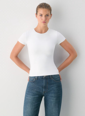 NEW Women Aritzia Original Contour Marvel Crew Neck Short Sleeve T-Shirt White