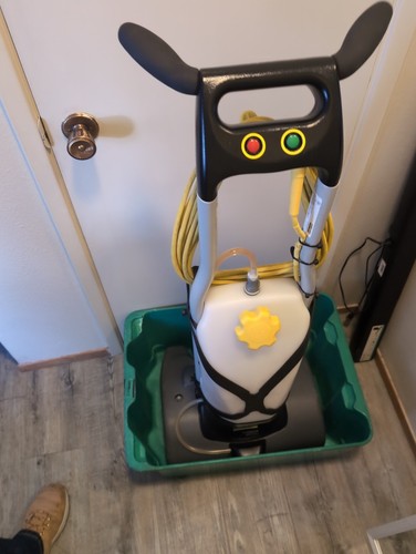 Karcher iCapsol CRB BRS 43/500 C Carpet Extractor