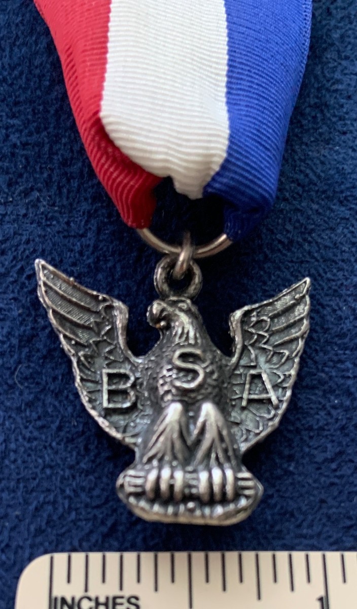 Vintage 1970s EAGLE SCOUT Boy Scouts of America MEDAL Sterling BSA