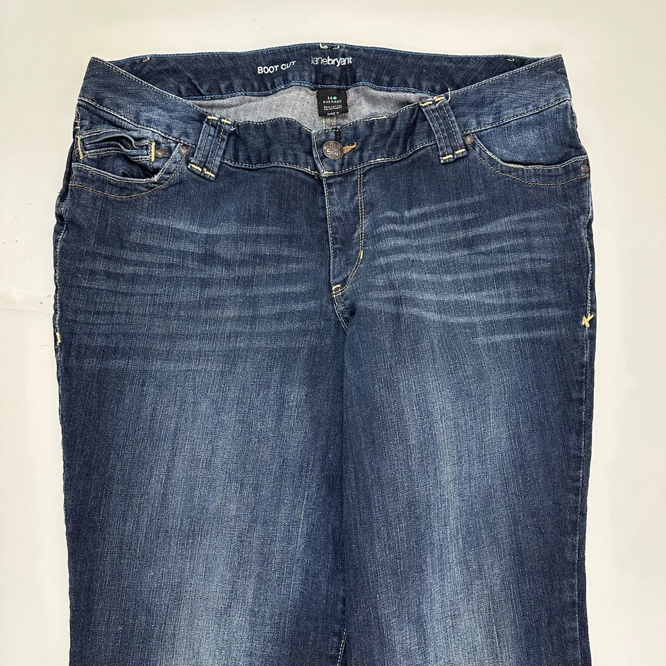 Pantalones de mezclilla Lane Bryant Bootcut para mujer talla 14 azul lavado oscuro Foto 2 de 4