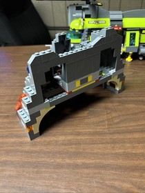 LEGO City: Volcano Heavy-Lift Helicopter (60125) Used Complete Set