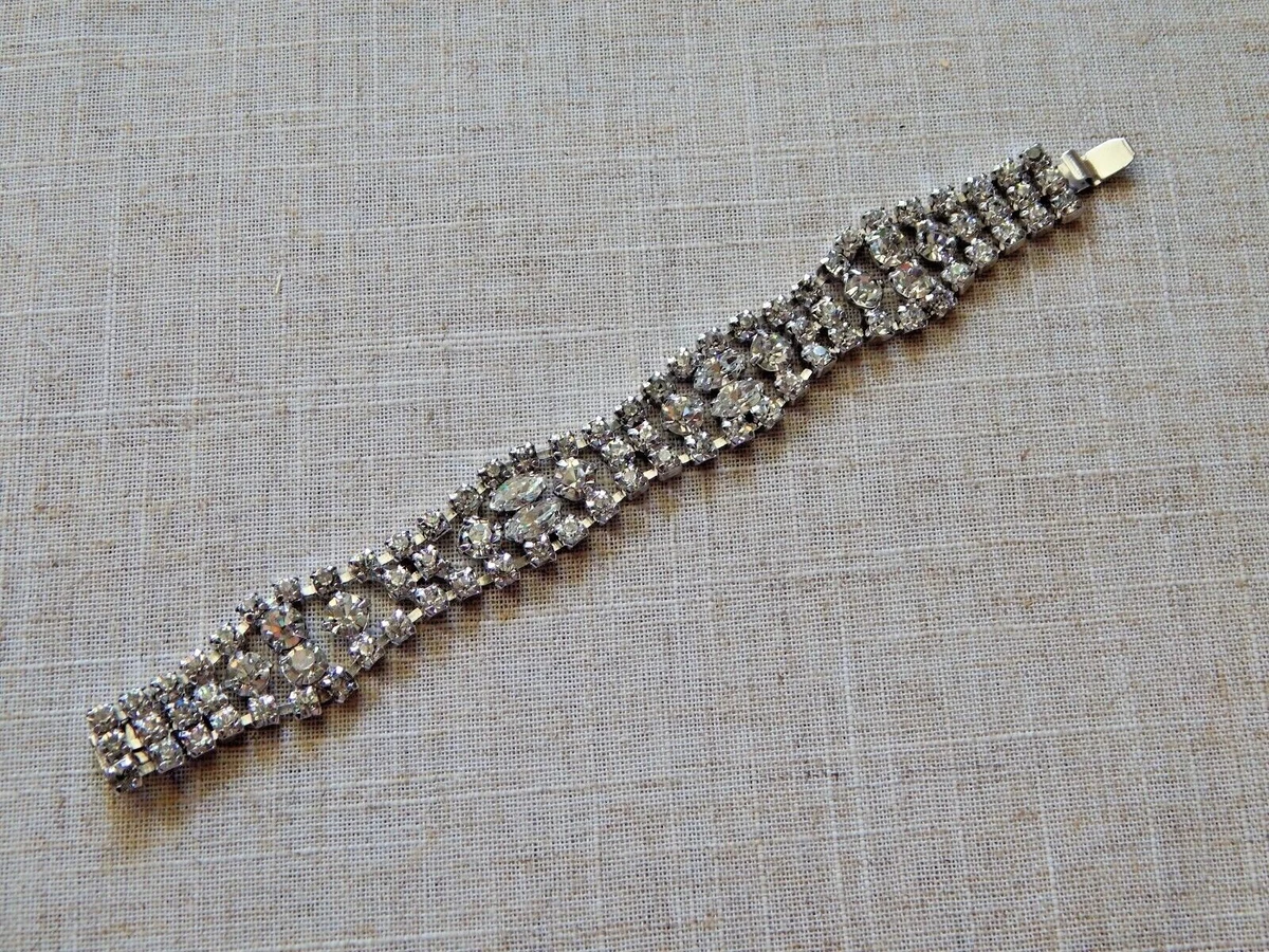 Vintage Estate Signed KRAMER of NY Clear Rhinestone Silver Tone Bracelet 7 1 8