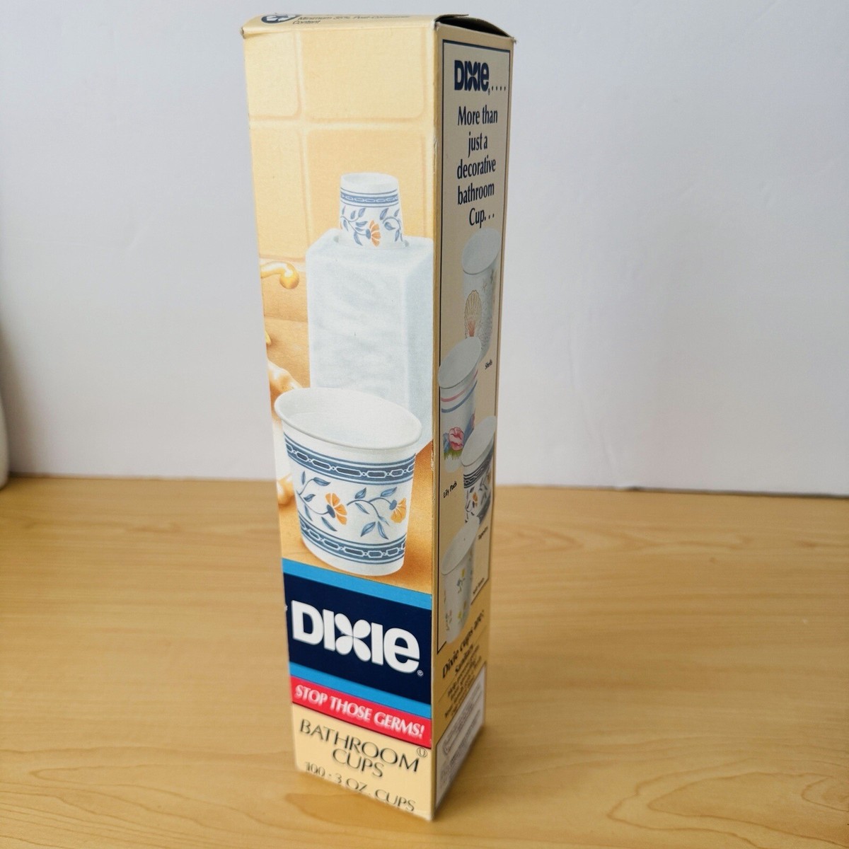 レア！DIXIE　フリントストーン　紙コップ Buthroom Cups レア！DIXIE フリントストーン 紙コップ Buthroom Cups VTG 1990