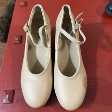theatricals tap shoes, tan maryjane size 9 t9500