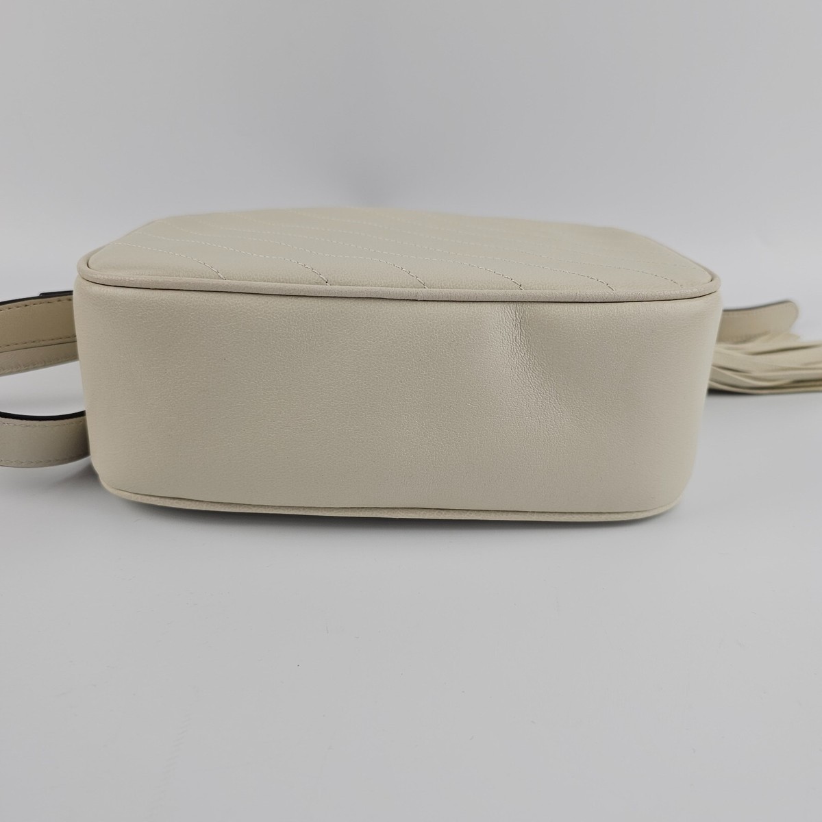 ショルダーバッグ・ポシェット Gucci Ivory Leather Small Gucci Blondie Crossbody Bag GUCCI Blondie Small $1790 White Leather Shoulder Bag New