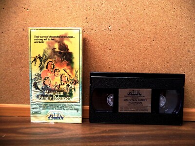 MOUNTAIN FAMILY ROBINSON (VHS 1983) FULL FLAP SLEEVE, Robert F. Logan, Susan Dam