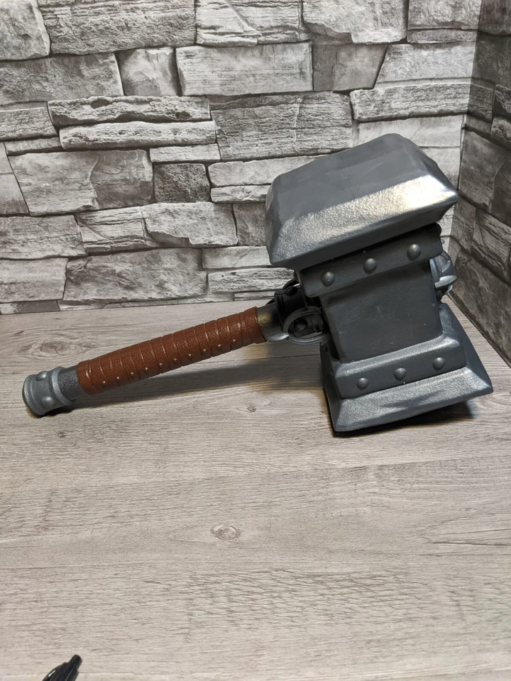 World Of Warcraft 15.5" DOOM HAMMER Halloween Juegos con disfraces Juguete utilería Medieval Thor Foto 3 de 4