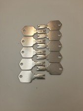10 x Hyster/Yale Forklift Keys - FREE TRACKED 48