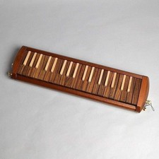 SUZUKI Melodion W-37