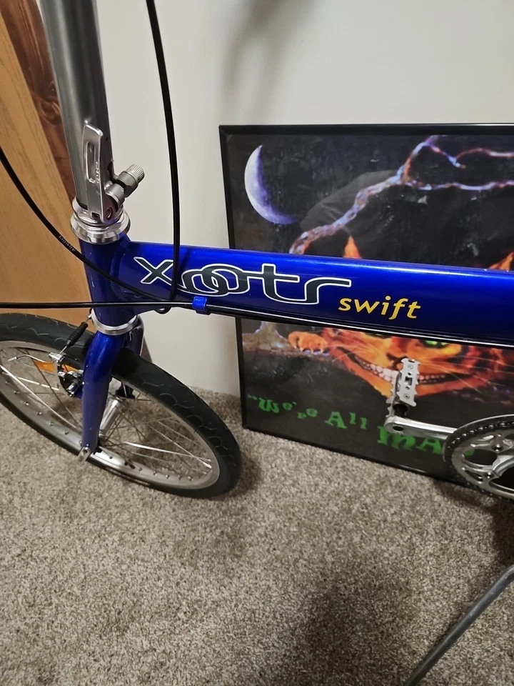 Bicicleta Plegable Xootr Swift. ¡Raro! ¡Solo usado un puñado de veces! Foto 3 de 4