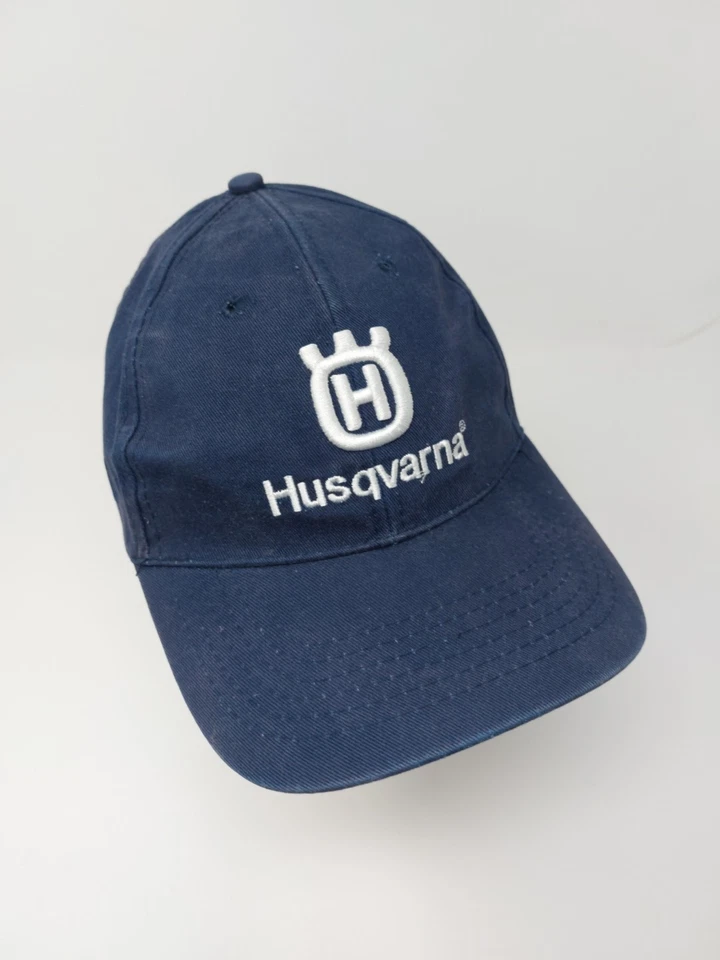 Gorra ajustable Husqvarna Feel The Power con correa trasera Foto 3 de 4