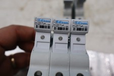 EDISON EHCC 3 EHCC3DIU POLE 30A FUSE HOLDER 600V 200KA RMS SYS W/INDICATOR  fus