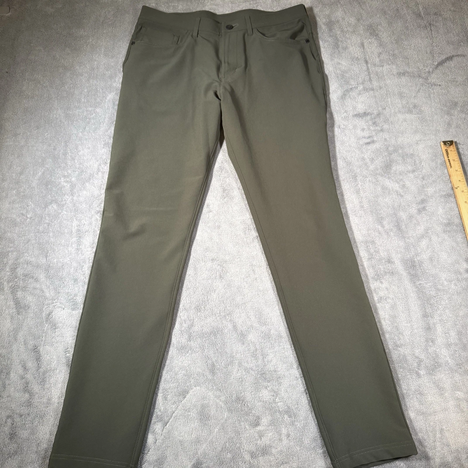 Public Rec Pants Mens 32x34 (Fits 32x24) Preppy Sport Chino Performance Commuter