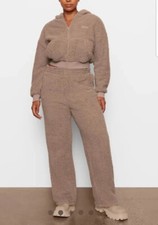 NWT Skims Teddy Track Pants Desert Tan Size Size Medium Fuzzy Comfort New