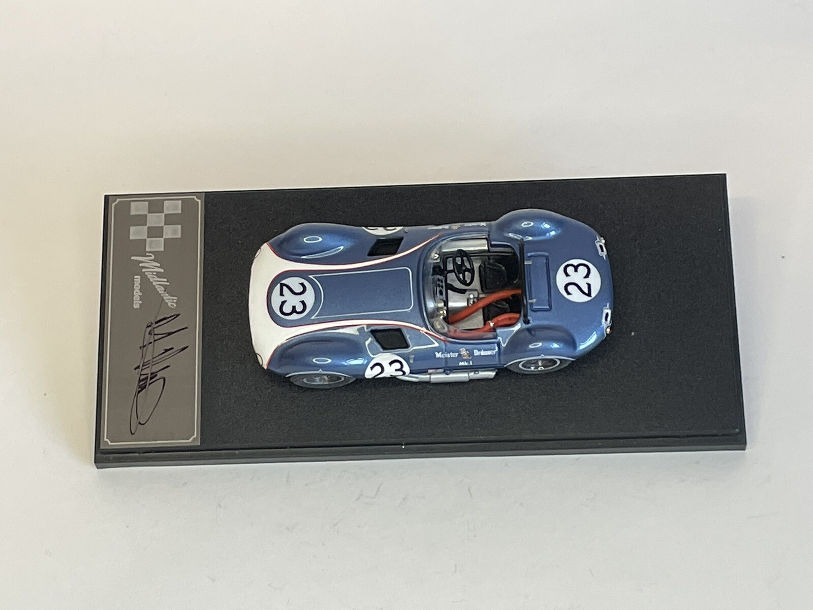 Picture 4 of 4