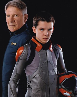 ASA BUTTERFIELD signed Autogramm 20x25cm ENDERS GAME in Person autograph COA