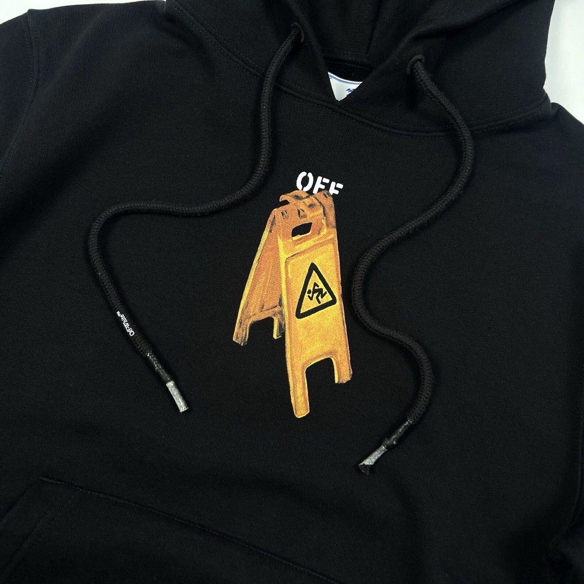 Authentic Off-White Pascal Skeleton Over Hoodie Men's Size Authentic Off-White Pascal Skeleton Over Hoodie Men's Size