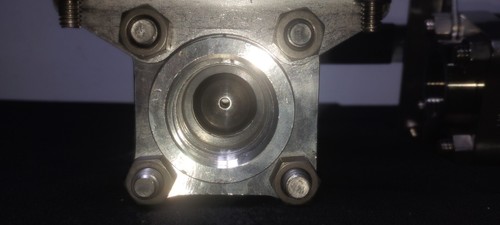 Two Clean Tested Whitey SS-65VSW16T 1" SS Ball Valves 1500psi @ 150°F w/ Bracket - Picture 5 of 6