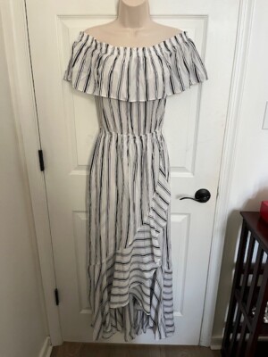 modern dress for pregnant women PinkBlush Taupe V-Neck Long Sleeve Fitted Maternity Maxi Dress Medium