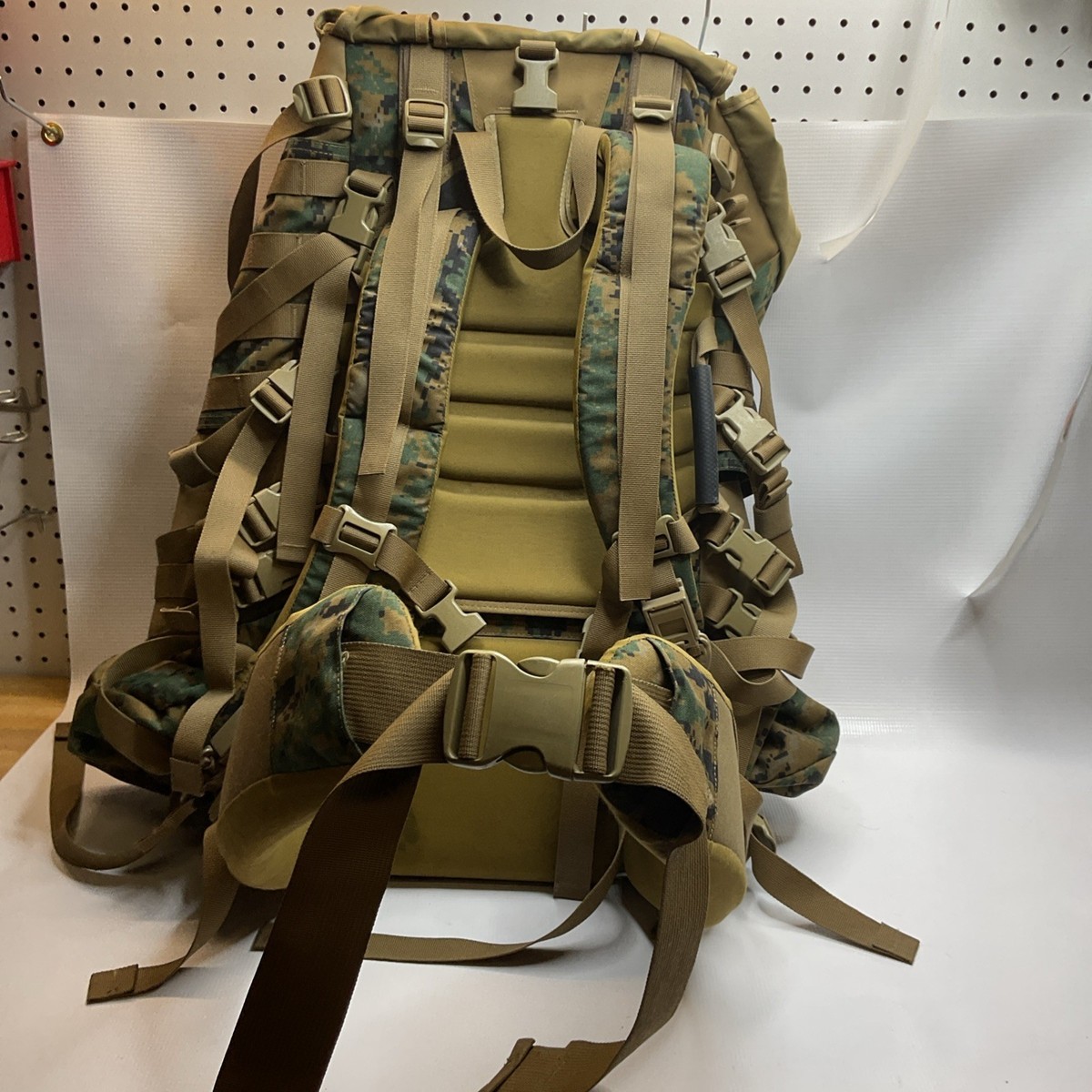 USMC ILBE Main Pack 75L MARPAT Woodland Backpack Arc'teryx Design