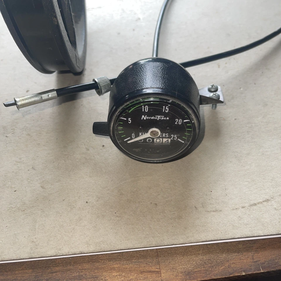 NordicTrack Ski Machine 505 Fly wheel with Drive Rollers Bearings and Odometer - Image 2 of 2