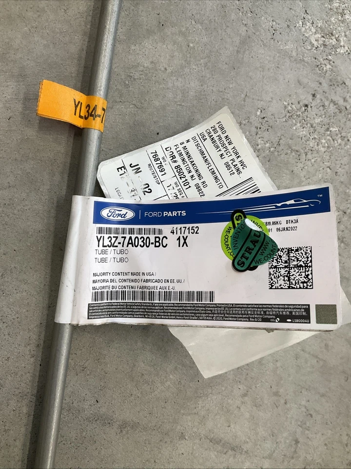 OEM NEW Ford 01-02 Expedition Auto Trans Oil Cooler Hose Genuine YL3Z-7A030-BC - Image 4 of 4