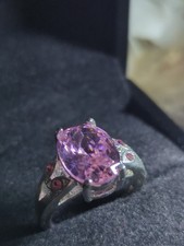 Sterling 925 Size 7 Ring With Large Oval Cut Pink Love Quartz Accents