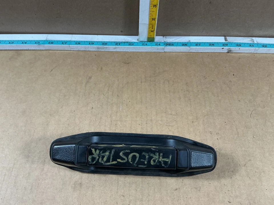 Manija de puerta exterior trasera derecha del lado del pasajero Ford Aerostar 1986-1997 Foto 2 de 4