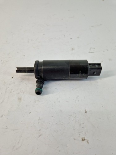 MERCEDES BENZ C W204 Scheinwerfer Wischerpumpe Headlight cleaner motor sprayer