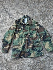US Army 1980s M65 Cold Weather Woodland Camo Field Jacket Coat Medium Patches