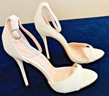 Fashion Nova Simply Chic Stiletto 4in Heels Women's Size 9 White Snake Print