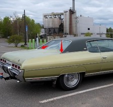 1971 1972 1973 Chevy Impala Caprice 2 Door Rear Roof V Trim Moldings New. Pair