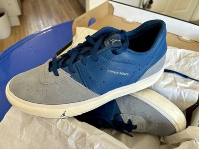 Jordan Series ES Herren Sneaker Low Blau/Grau/Weiß EU 42 NIKE