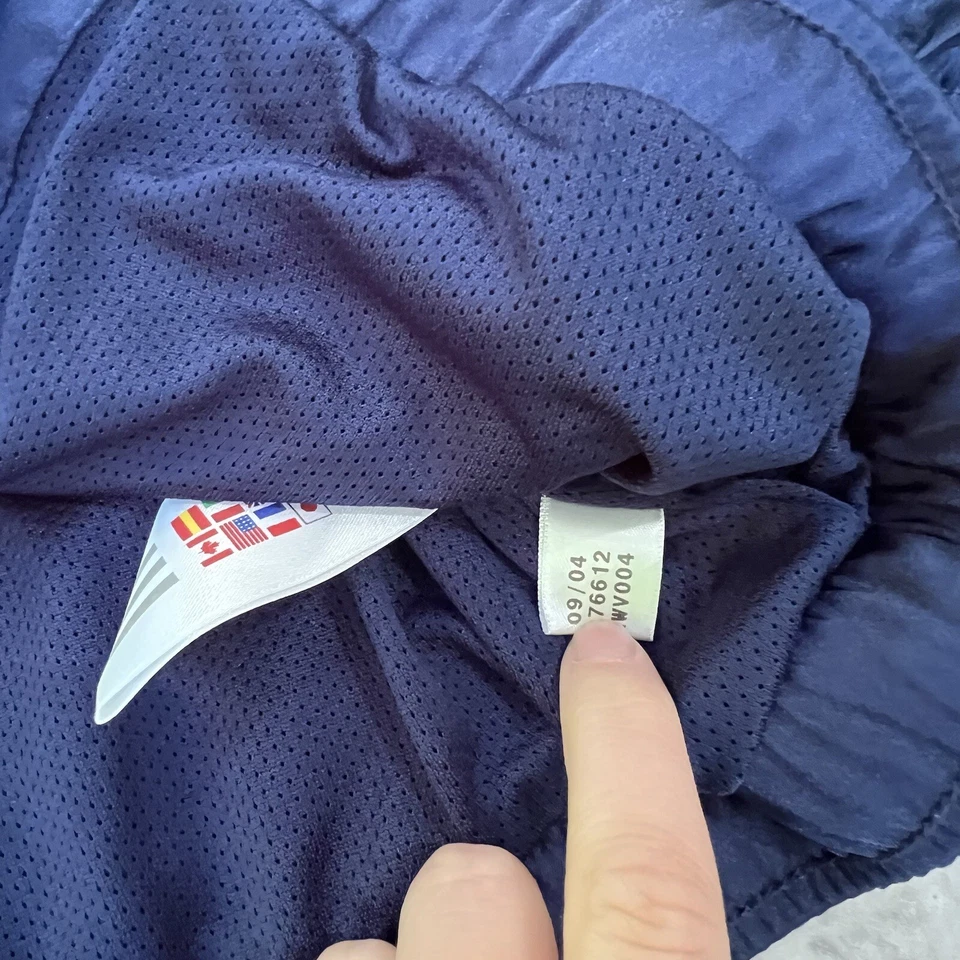 Chaqueta deportiva ADIDAS azul marino para mujer talla grande L retro Spellout Foto 3 de 4