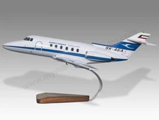 Hawker Siddeley HS-125-700 Kuwait Airways Desk Wood Airplane Model Large 1/32