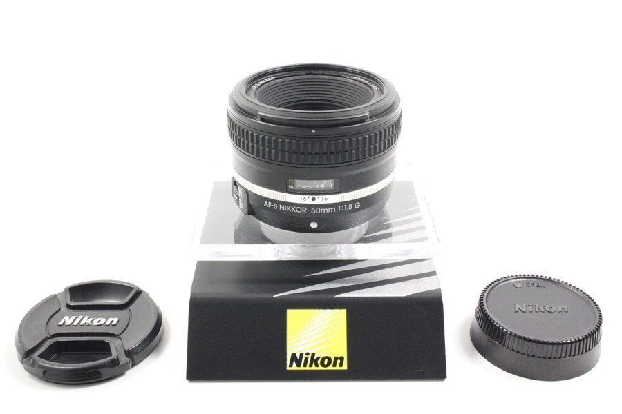 2613 Nikon AF-S NIKKOR 50mm F1.8 G DX Special edition 208286 Nikon