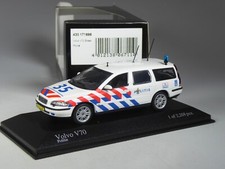 (KI-02-38) Minichamps 430171896 Volvo V70 Break Politie Netherlands, 1:43 in OVP