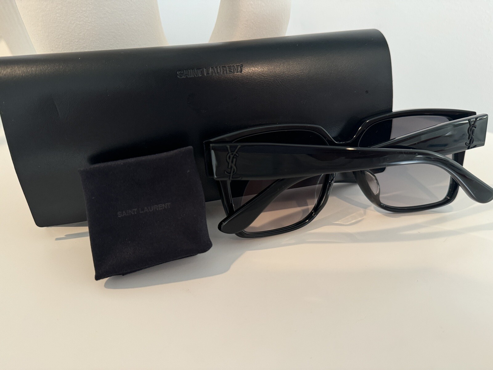 YSL Saint Laurent SLM9 occhiali da sole montatura neri