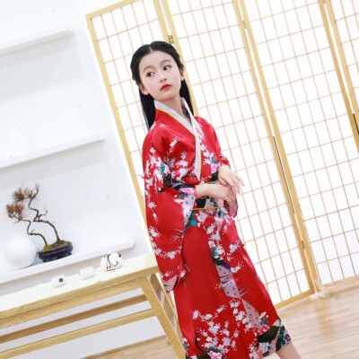 Neuer japanischer langer Kimono Outfit für Kinder Mädchen rot mit Blumendruck gjk6