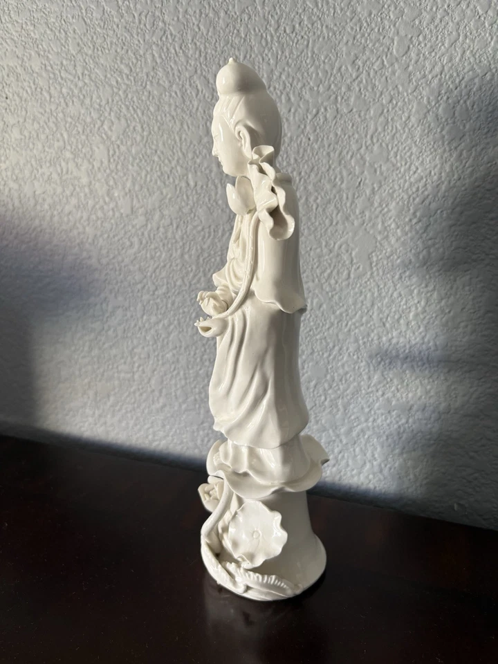Porcelana chinesa vintage Blanc De Chine Guanyin Kwanyin  - Imagem 2 de 4