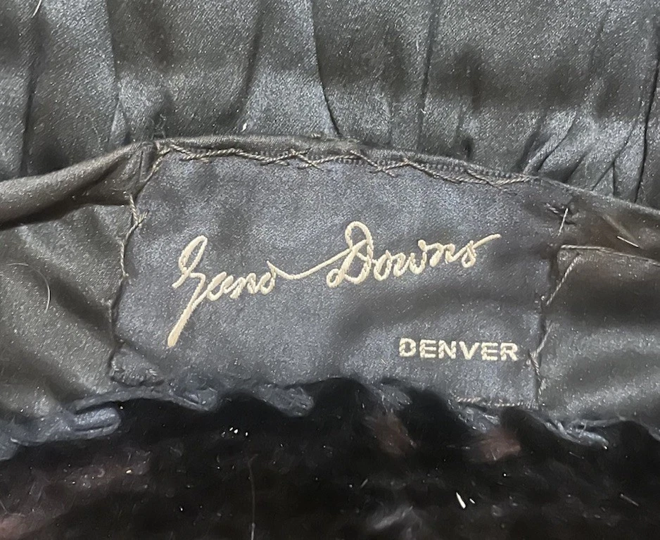 20 世纪 30 年代 - 40 年代黑色貂皮大衣 40 英寸非常罕见 Gano Downs Denver 需要维修 — 第 3/4 张图片