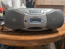 Sony CFD-S26 Mega Bass Port CD/ FM Radio Cassette Player Boombox Tested Working