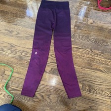 Lululemon Ebb to Train Tight size 2 High Rise Purple Marvel Black Womens Pants