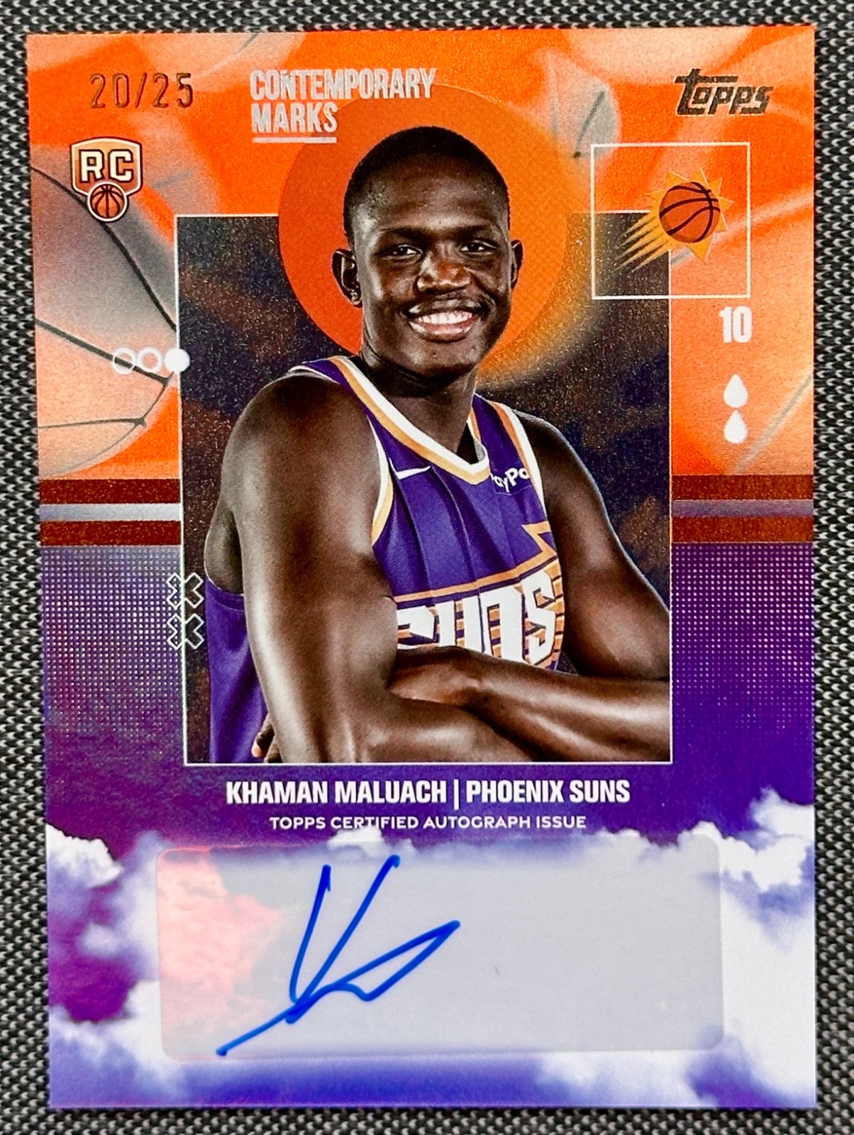 2025 NBA KHAMAN MALUACH /25 Topps Contemporary Marks Rookie Auto Orange Rainbow