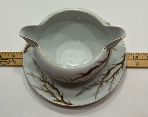 Vintage Kent China Spring Willow Pattern Gravy Boat With Attached Plate - Picture 12 of 12