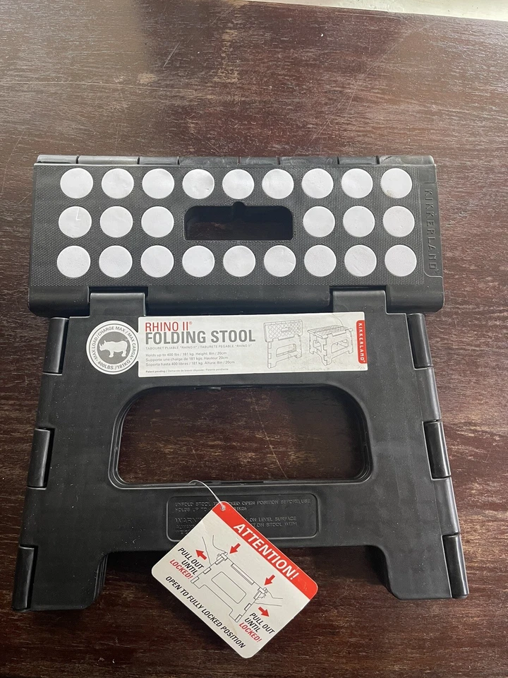 Kikkerland Rhino II Folding Stool Black ZZ12-BK - Image 2 of 4