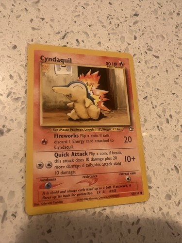 Tarjeta de Pokémon Cyndaquil 57/111 Celebraciones Promo JUMBO Casi Nueva/M - Imagen 2 de 4